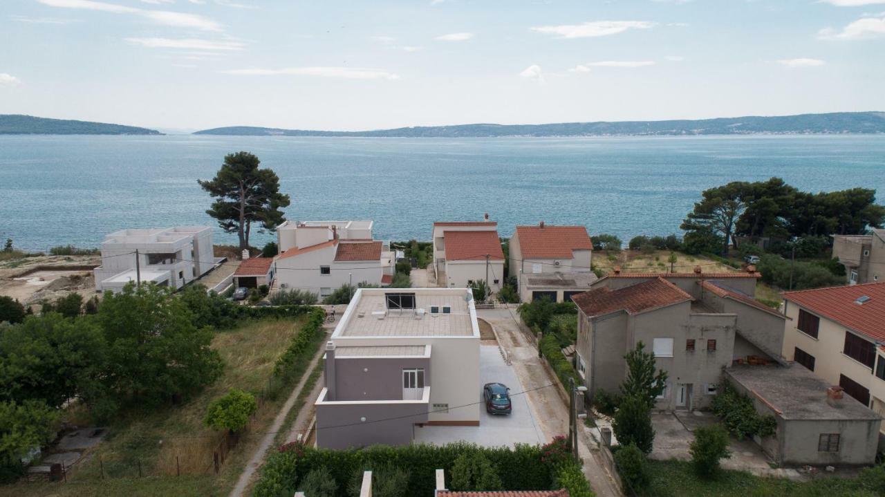 KaštelaNavi公寓 外观 照片