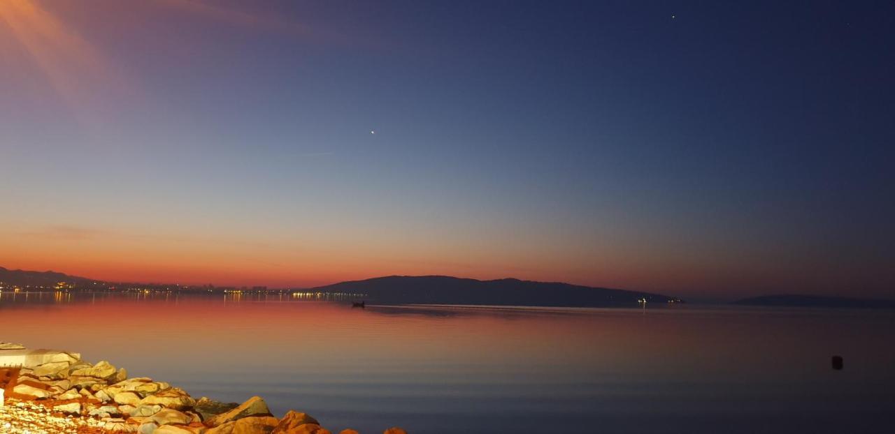 KaštelaNavi公寓 外观 照片