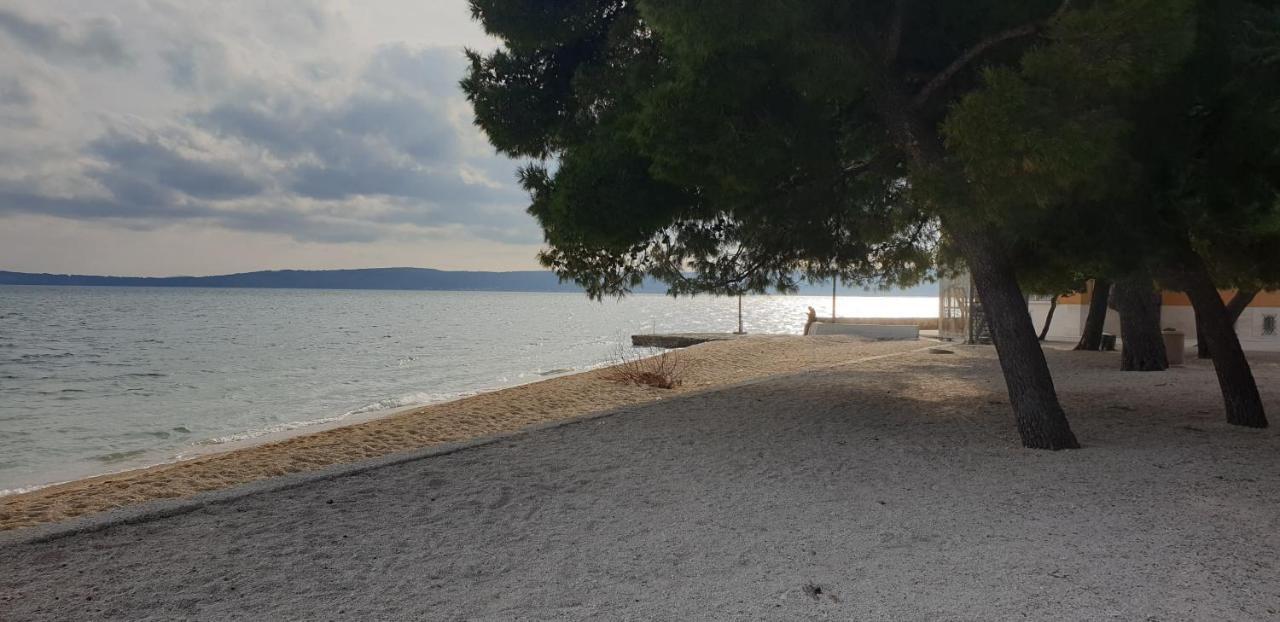 KaštelaNavi公寓 外观 照片
